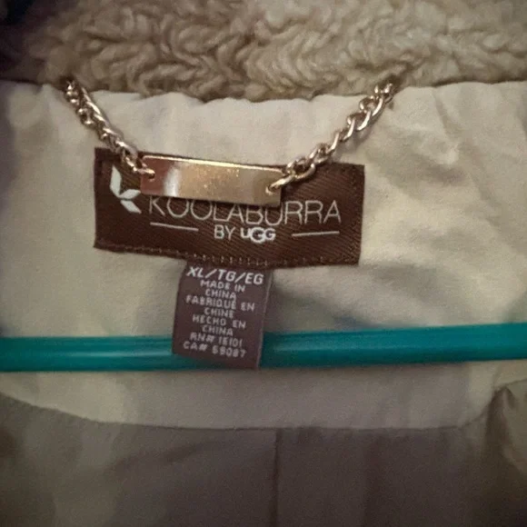 Koolaburra By Ugg Womrns Sherpa Coat never worn - Picture 2 of 11